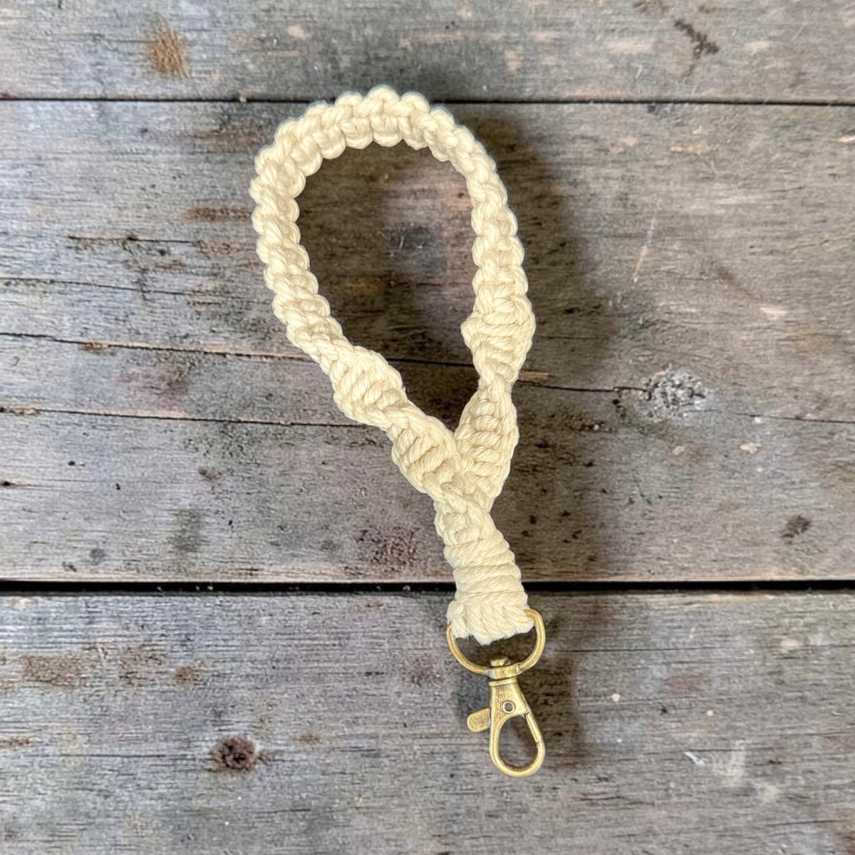 Fernway - Macrame Wristlet
