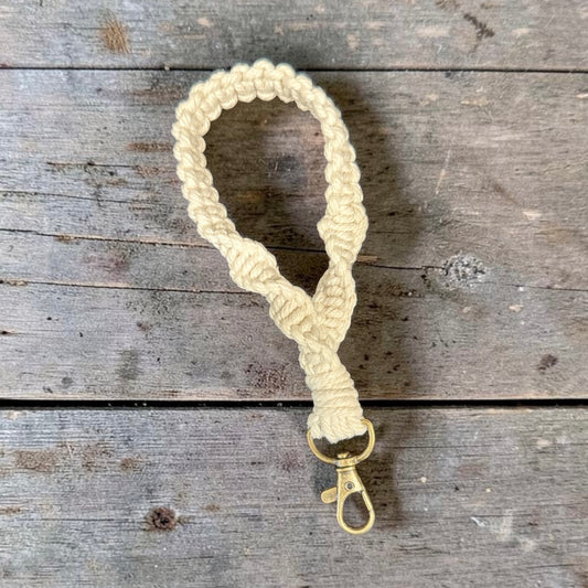 Fernway - Macrame Wristlet